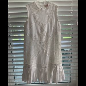 ✨✨ Beautiful lace detail dress ✨✨